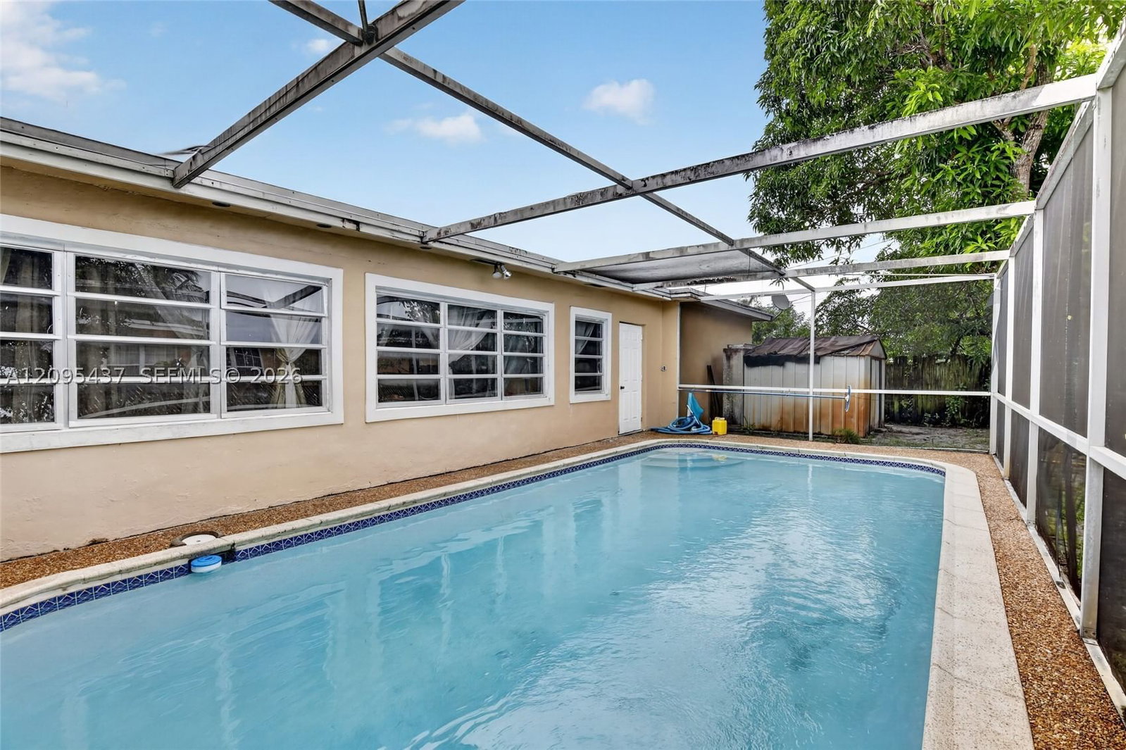 Real estate property located at 8508 Long Acre Dr, Broward, Knolls 1st Section, Miramar, FL
