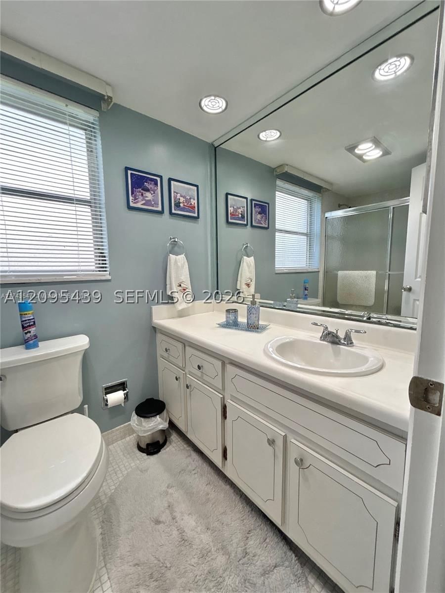 Real estate property located at 2900 Palm Aire Dr #210, Broward, No 3 Palm-aire Country Cl, Pompano Beach, FL