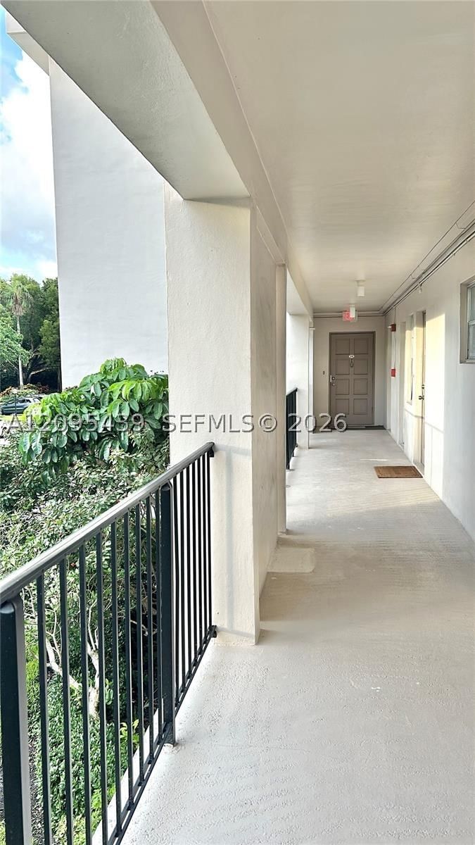 Real estate property located at 2900 Palm Aire Dr #210, Broward, No 3 Palm-aire Country Cl, Pompano Beach, FL