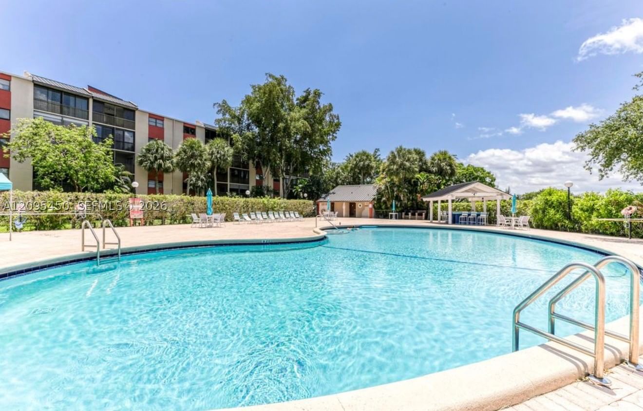 Real estate property located at 2200 Cypress Bend Dr #303, Broward, Cypress Bend Condominium, Pompano Beach, FL