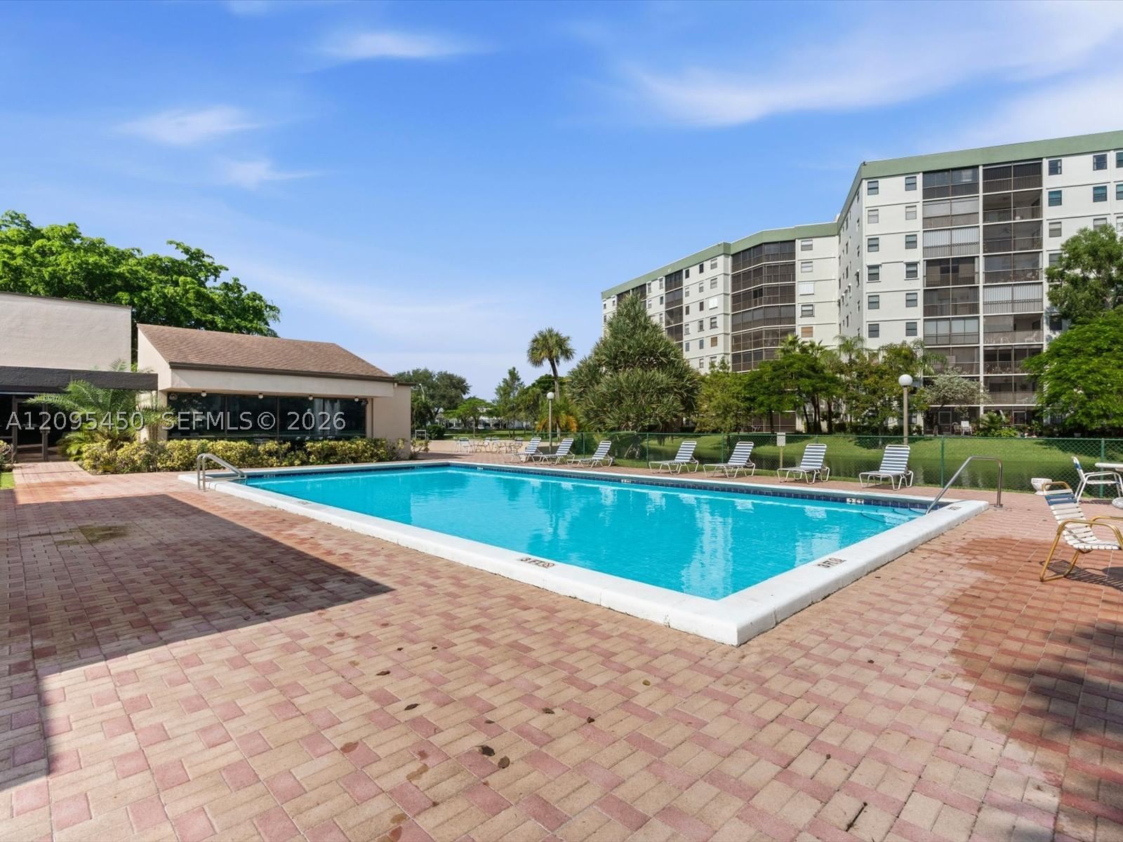Real estate property located at 2200 Cypress Bend Dr #303, Broward, Cypress Bend Condominium, Pompano Beach, FL