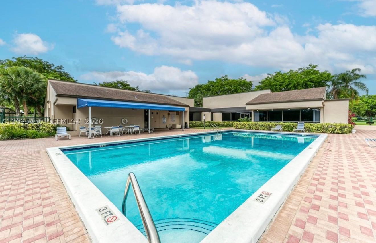 Real estate property located at 2200 Cypress Bend Dr #303, Broward, Cypress Bend Condominium, Pompano Beach, FL