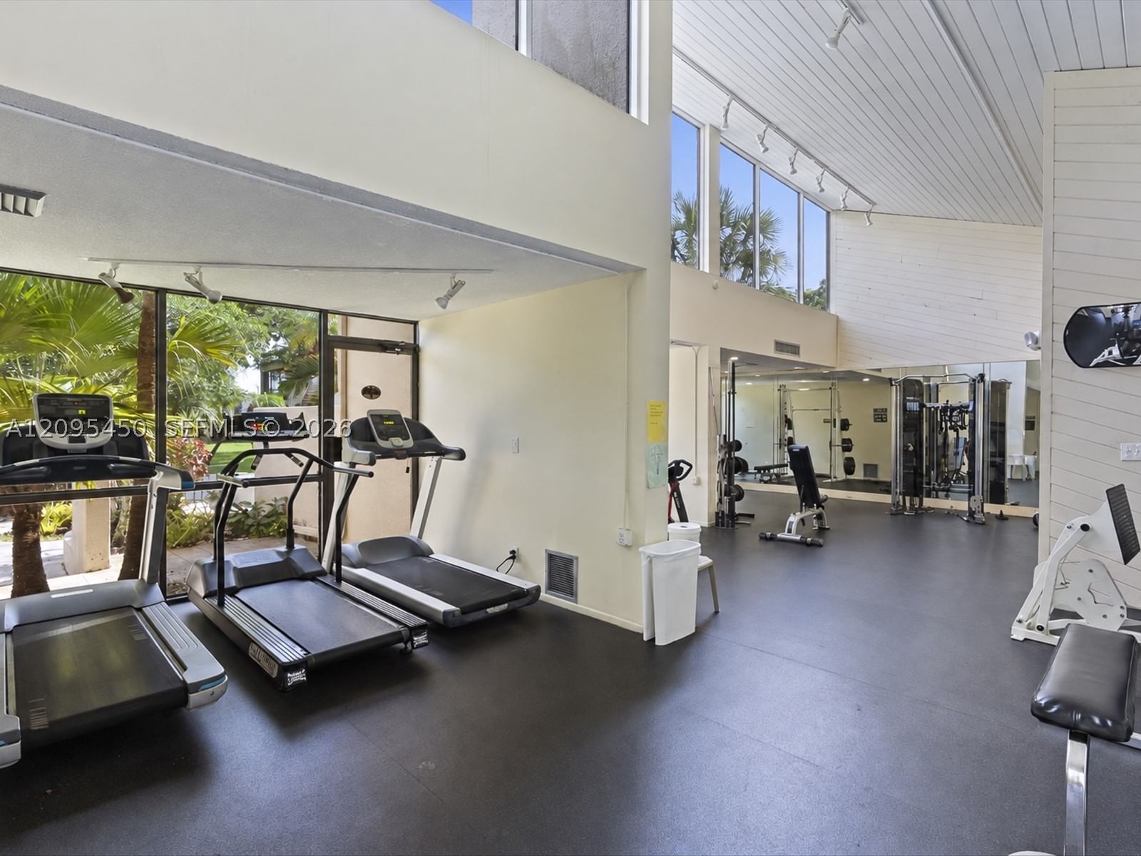 Real estate property located at 2200 Cypress Bend Dr #303, Broward, Cypress Bend Condominium, Pompano Beach, FL