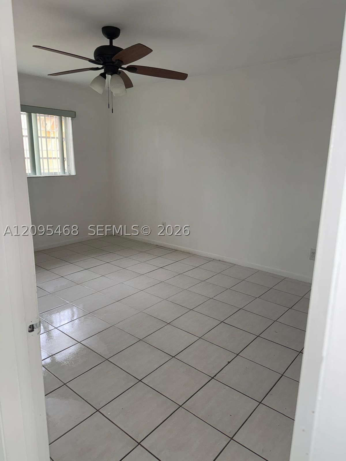 Real estate property located at 5800 64th Ave #306, Broward, Bermuda Club Nine Condo, Tamarac, FL