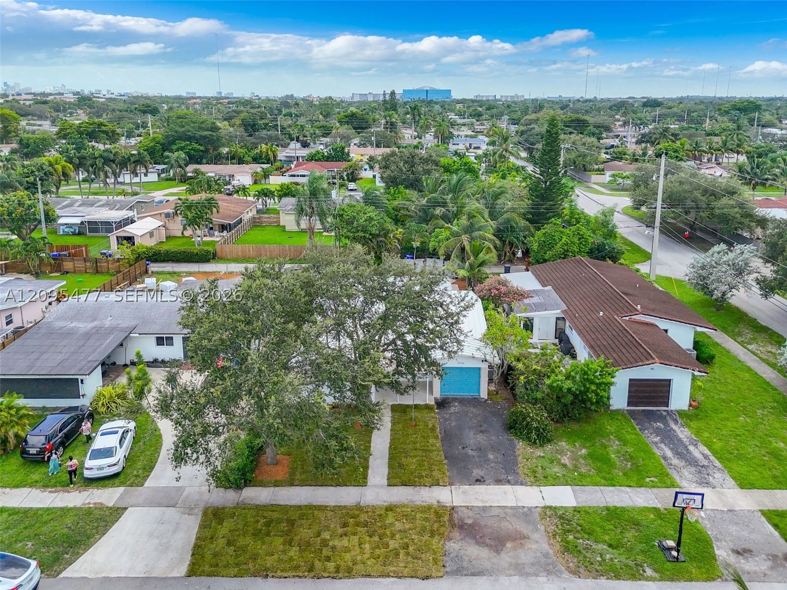 Real estate property located at 3920 Hayes St, Broward, Hollywood Hills, Hollywood, FL
