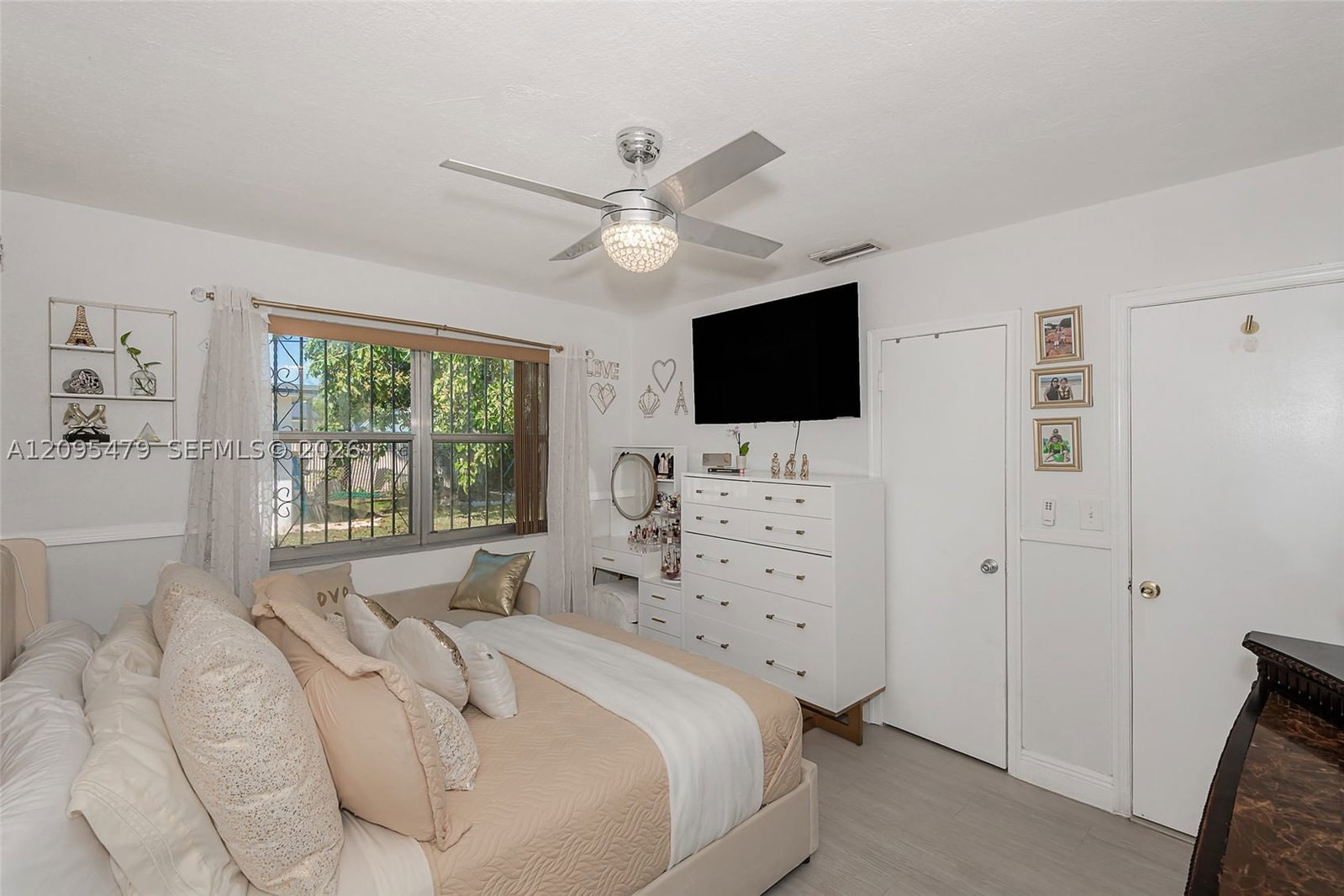 Real estate property located at 7171 Sheridan St, Broward, Heritage Homes, Hollywood, FL