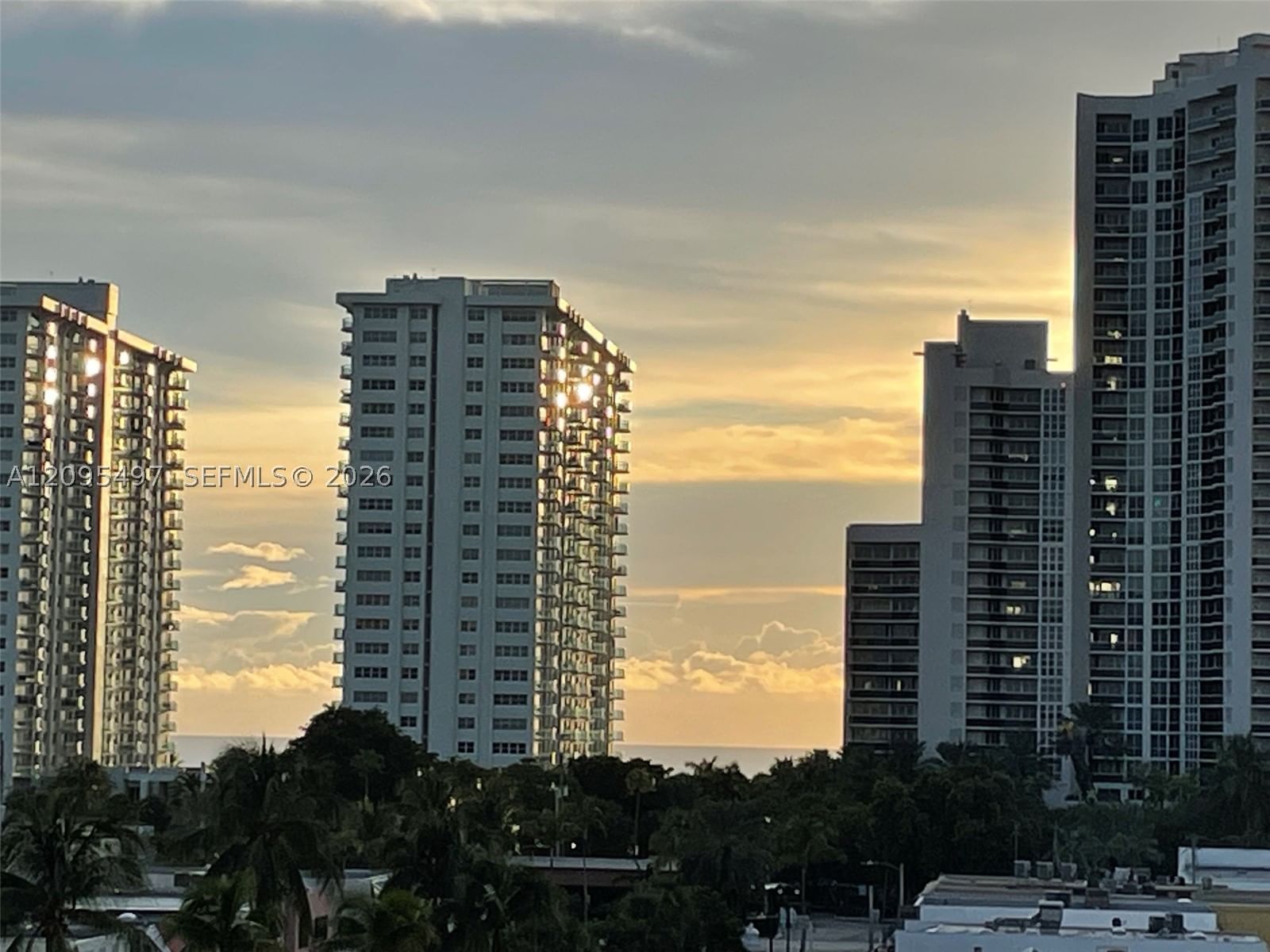 Real estate property located at 3233 32nd Ave #601, Broward, Continental, Fort Lauderdale, FL