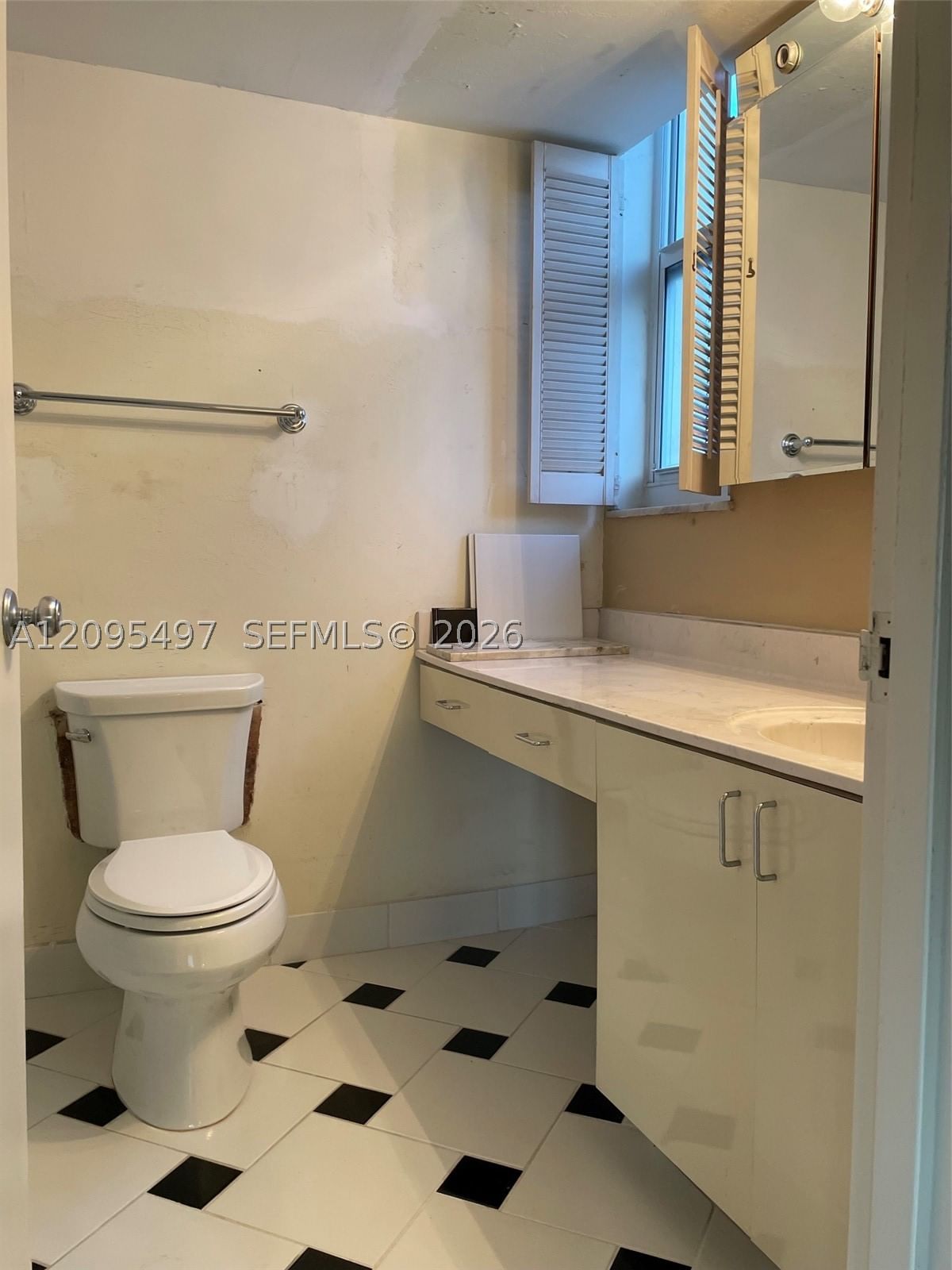 Real estate property located at 3233 32nd Ave #601, Broward, Continental, Fort Lauderdale, FL