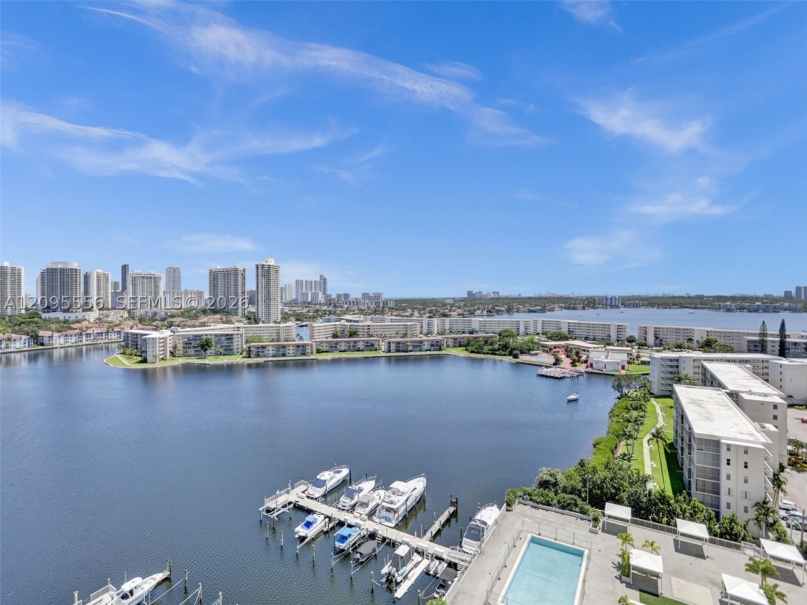 Real estate property located at 18071 BISCAYNE BLVD #1701, Miami-dade, Del Prado Marina, Aventura, FL