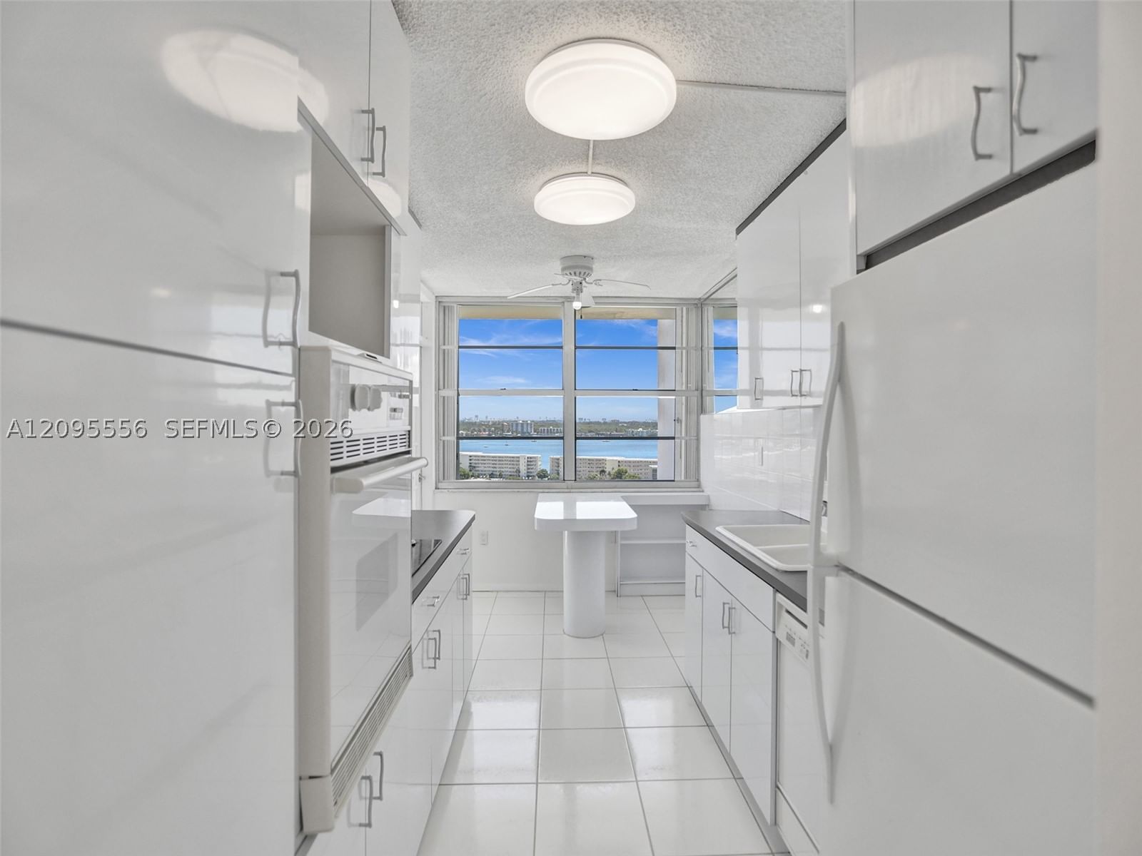 Real estate property located at 18071 BISCAYNE BLVD #1701, Miami-dade, Del Prado Marina, Aventura, FL