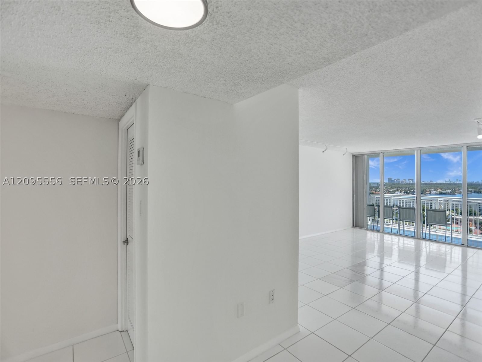 Real estate property located at 18071 BISCAYNE BLVD #1701, Miami-dade, Del Prado Marina, Aventura, FL