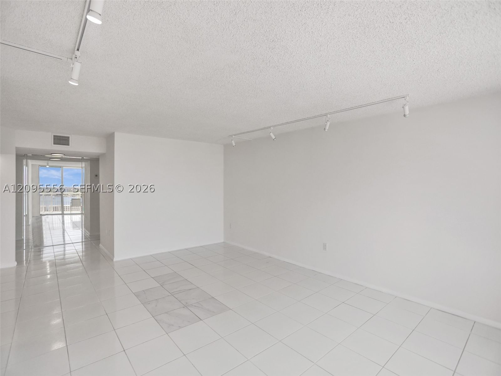 Real estate property located at 18071 BISCAYNE BLVD #1701, Miami-dade, Del Prado Marina, Aventura, FL