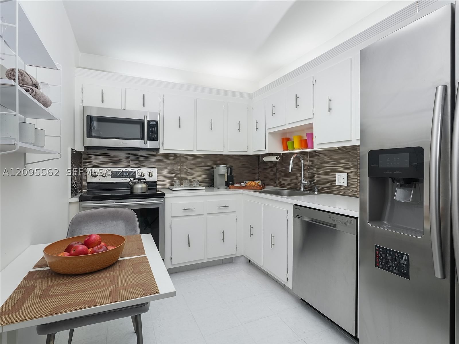Real estate property located at 20379 Country Club Dr #536, Miami-dade, Coronado Condo - Tower Ii, Aventura, FL