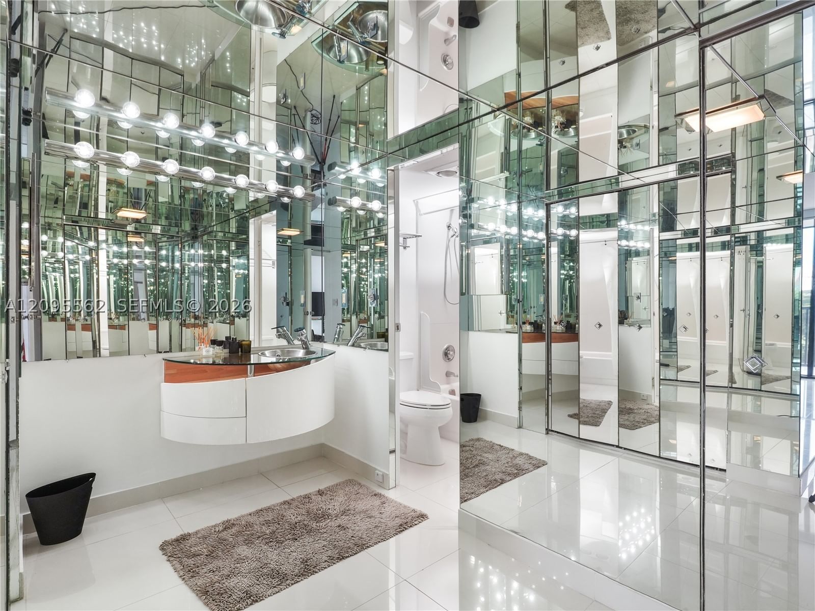 Real estate property located at 20379 Country Club Dr #536, Miami-dade, Coronado Condo - Tower Ii, Aventura, FL