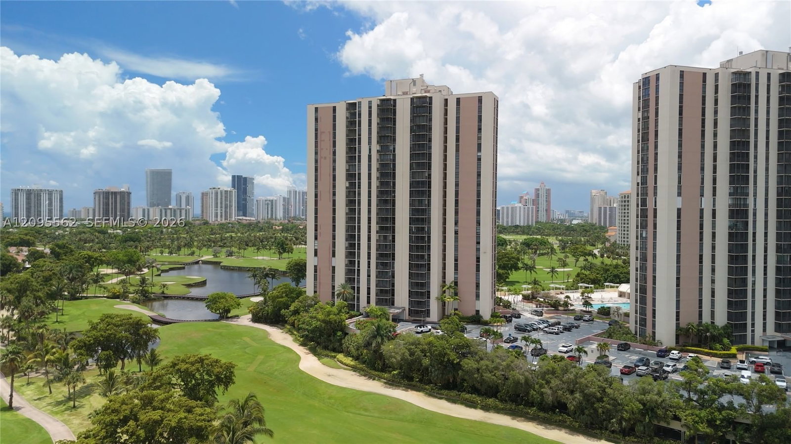 Real estate property located at 20379 Country Club Dr #536, Miami-dade, Coronado Condo - Tower Ii, Aventura, FL