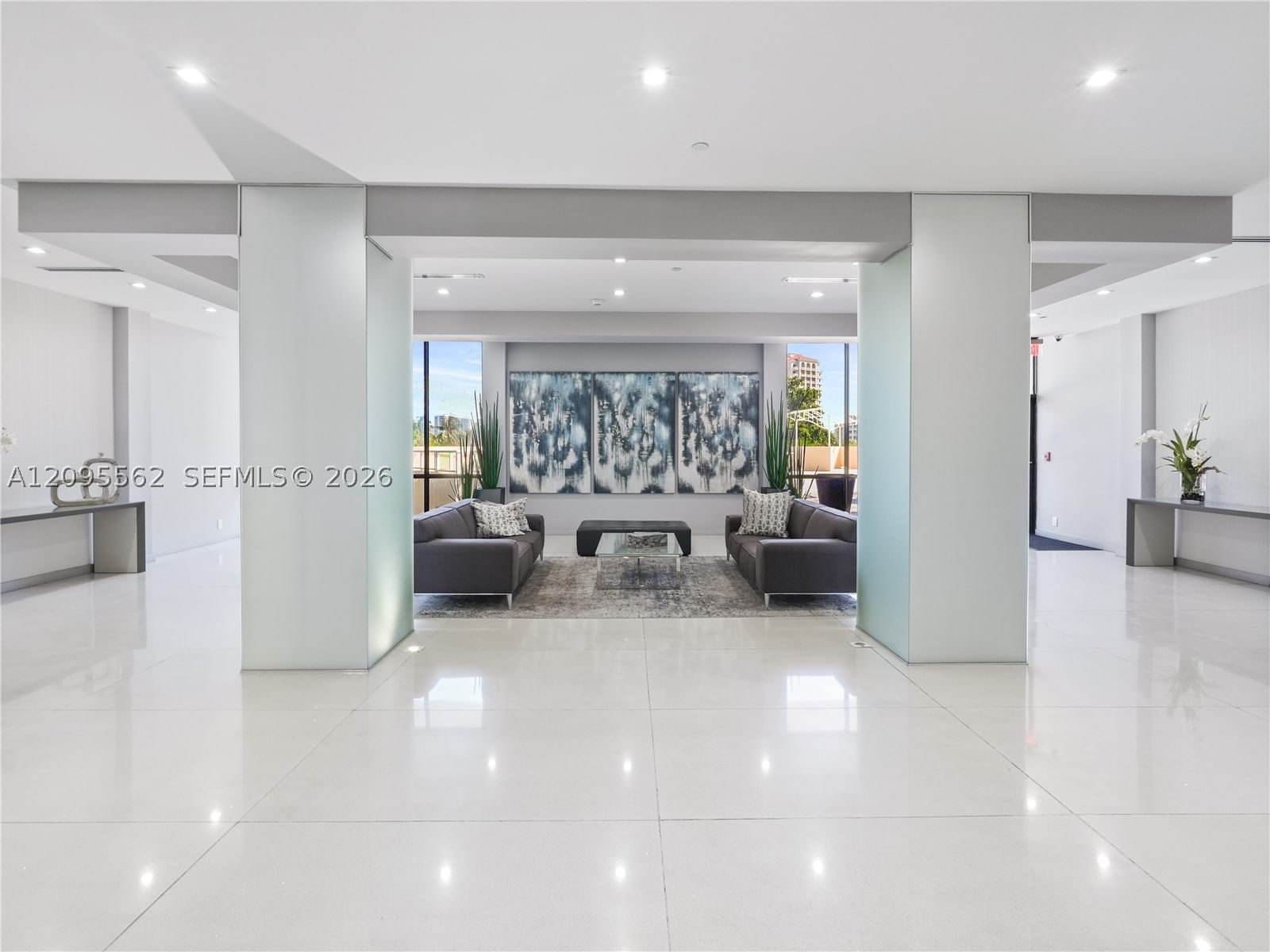 Real estate property located at 20379 Country Club Dr #536, Miami-dade, Coronado Condo - Tower Ii, Aventura, FL
