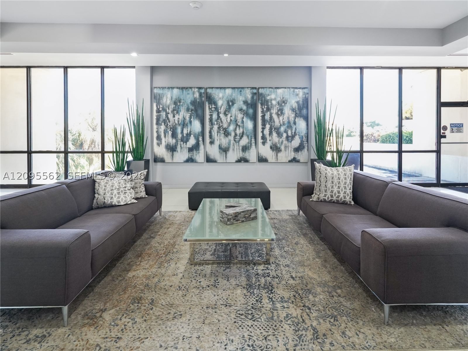 Real estate property located at 20379 Country Club Dr #536, Miami-dade, Coronado Condo - Tower Ii, Aventura, FL