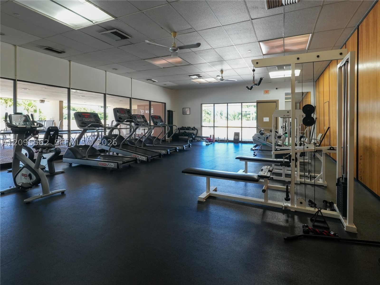 Real estate property located at 20379 Country Club Dr #536, Miami-dade, Coronado Condo - Tower Ii, Aventura, FL