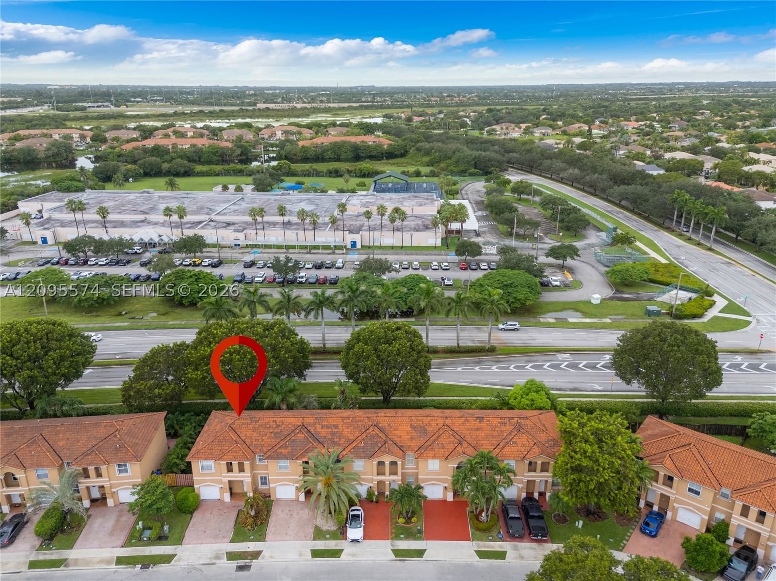 Real estate property located at 916 135th Ter, Broward, Pembroke Falls Phase 3, Pembroke Pines, FL