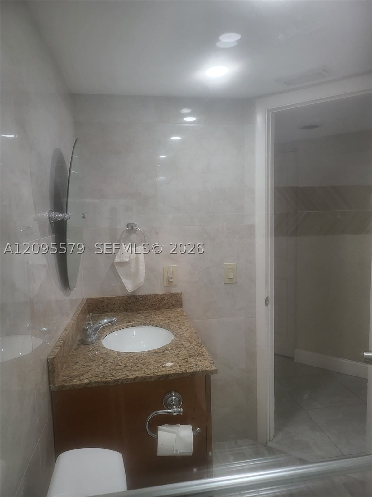 Real estate property located at 8801 Wiles Rd #208, Broward, Edgewater Condo, Coral Springs, FL