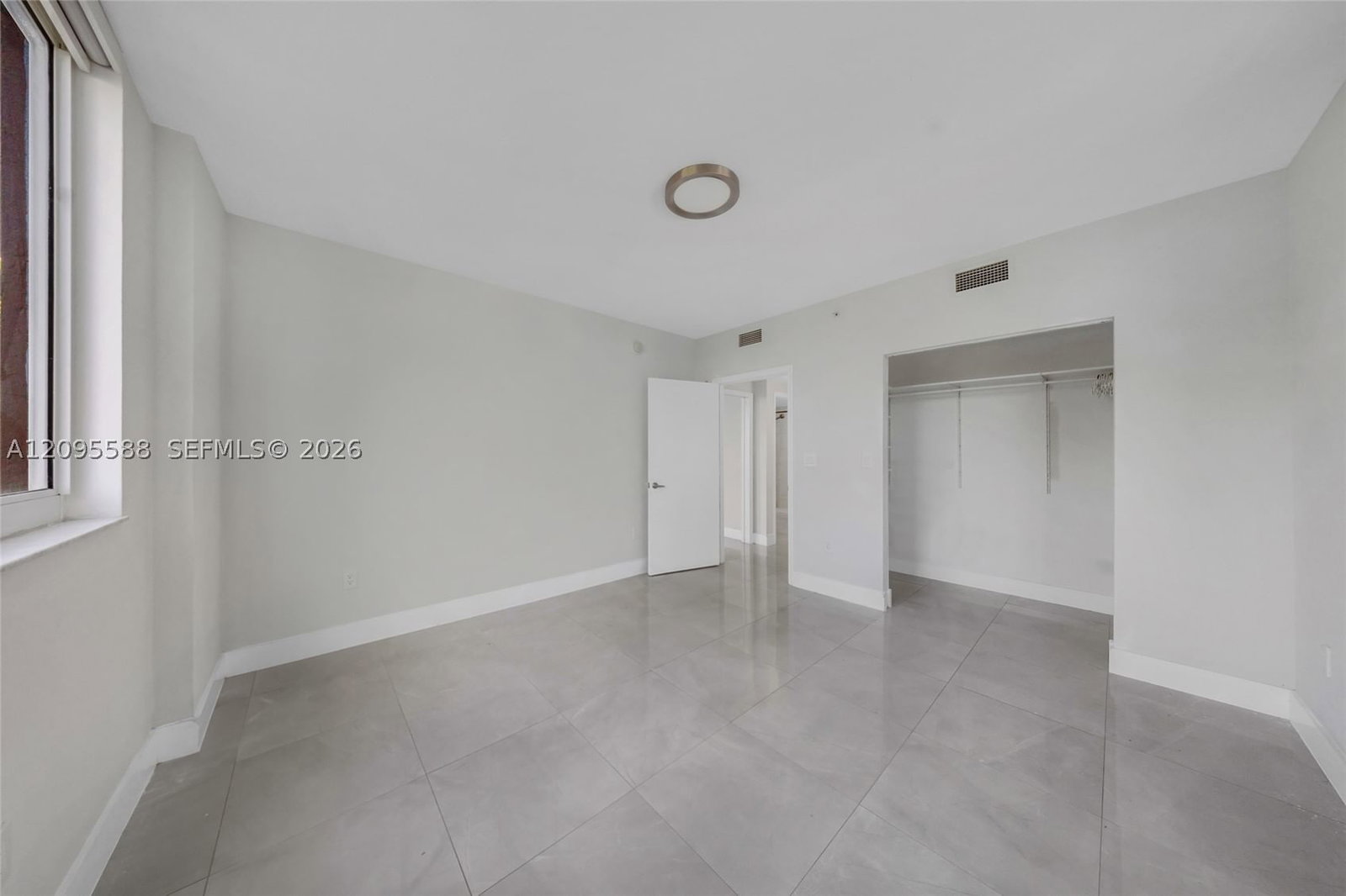 Real estate property located at 2775 187th St #318, Miami-dade, Venture At Aventura West, Aventura, FL