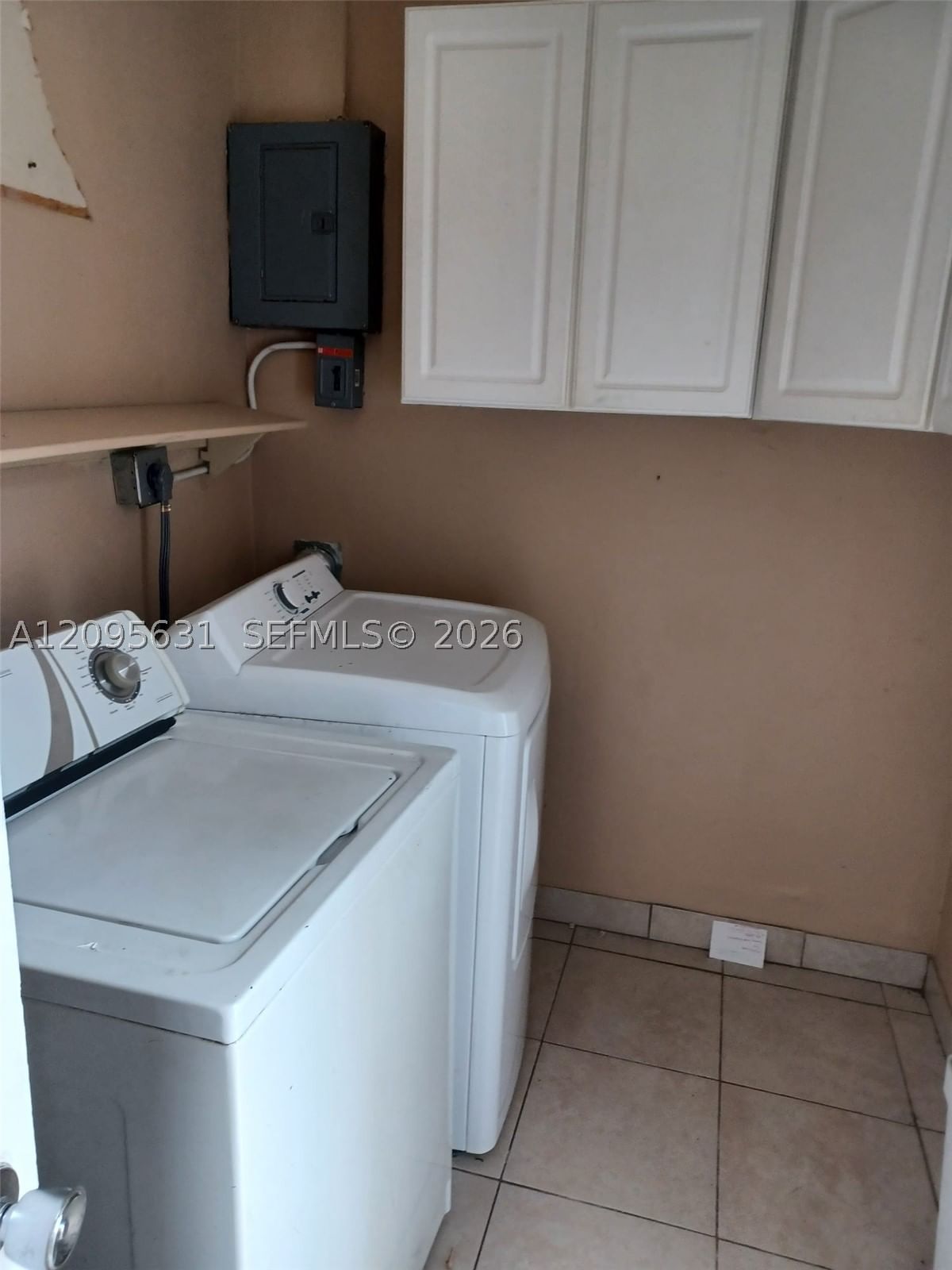 Real estate property located at 1701 70th Ave, Broward, Springbank Park Sec 2, North Lauderdale, FL