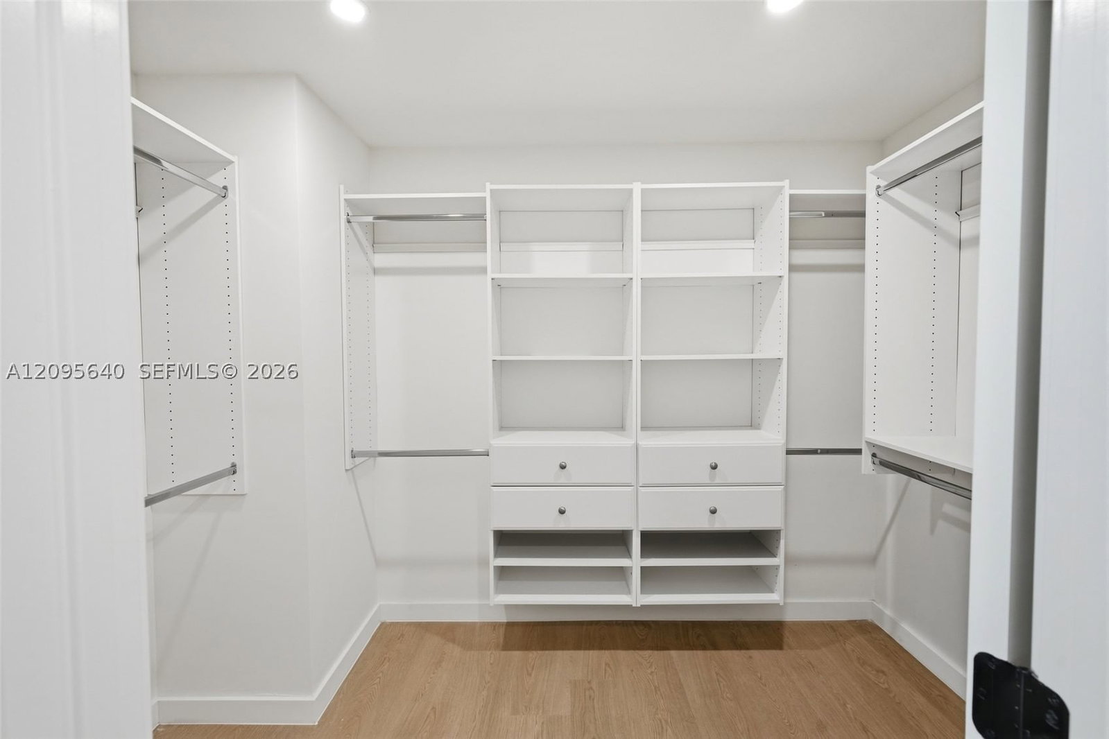 Real estate property located at 2619 31st pl, Miami-dade, South Bay Estates, Miami, FL