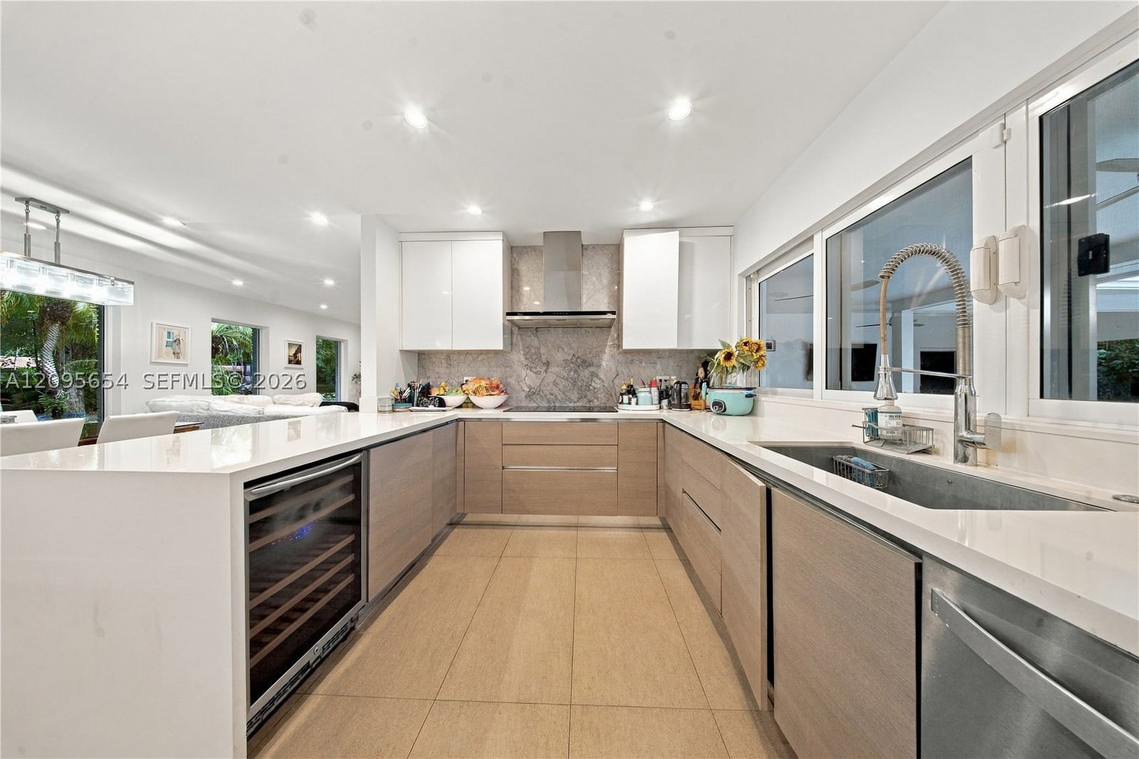 Real estate property located at 3680 Battersea Rd, Miami-dade, Pinecrest Manor 1st Addn, Miami, FL