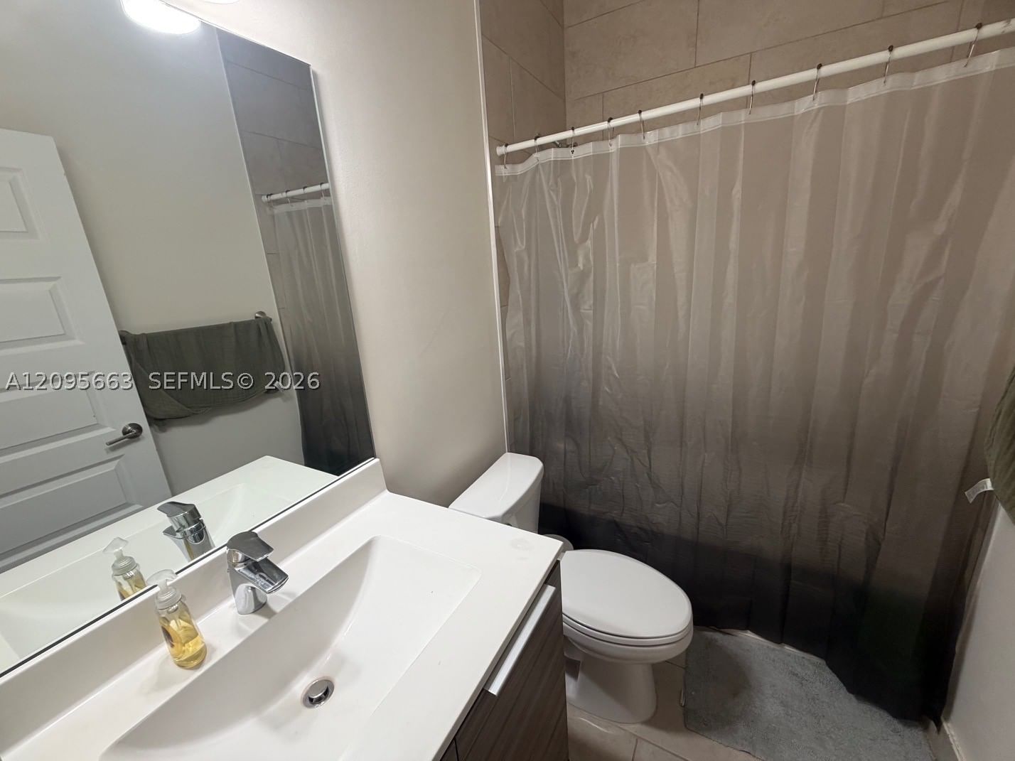Real estate property located at 15780 91st Ct, Miami-dade, Dunnwoody Lake, Miami Lakes, FL