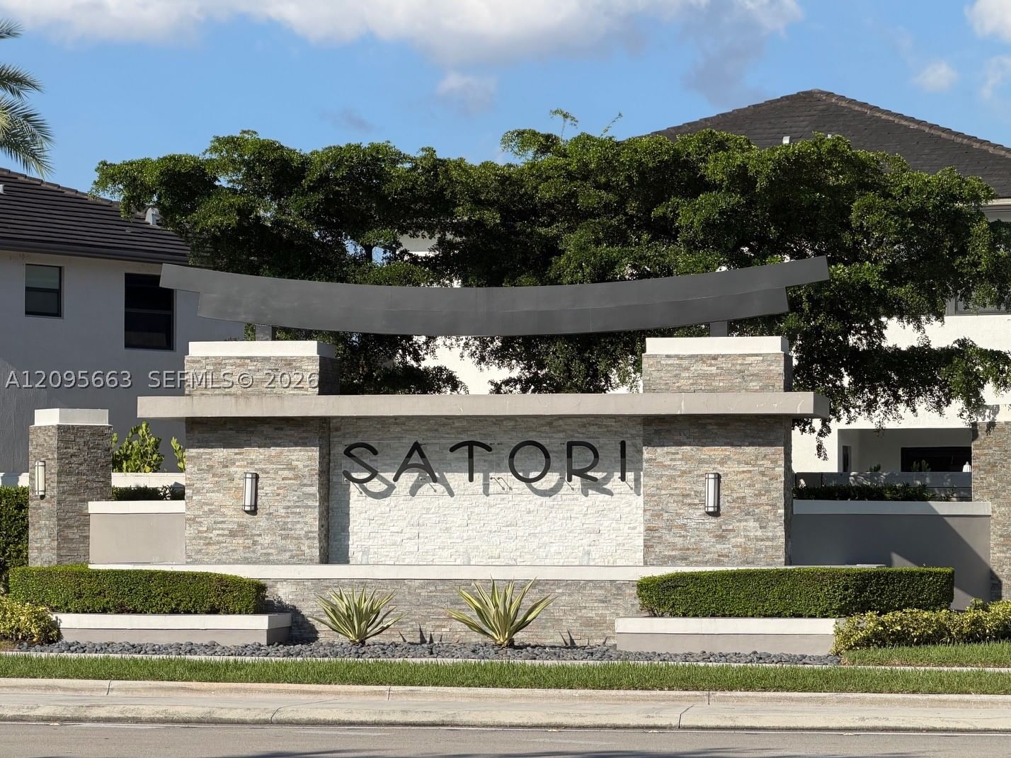 Real estate property located at 15780 91st Ct, Miami-dade, Dunnwoody Lake, Miami Lakes, FL