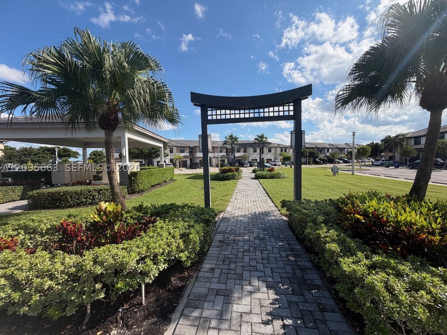 Real estate property located at 15780 91st Ct, Miami-dade, Dunnwoody Lake, Miami Lakes, FL