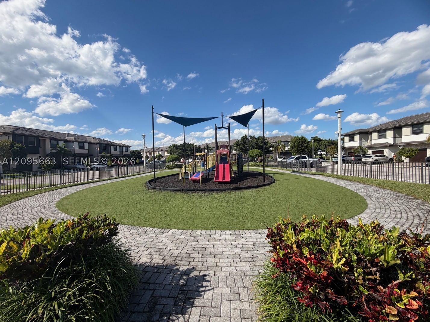 Real estate property located at 15780 91st Ct, Miami-dade, Dunnwoody Lake, Miami Lakes, FL