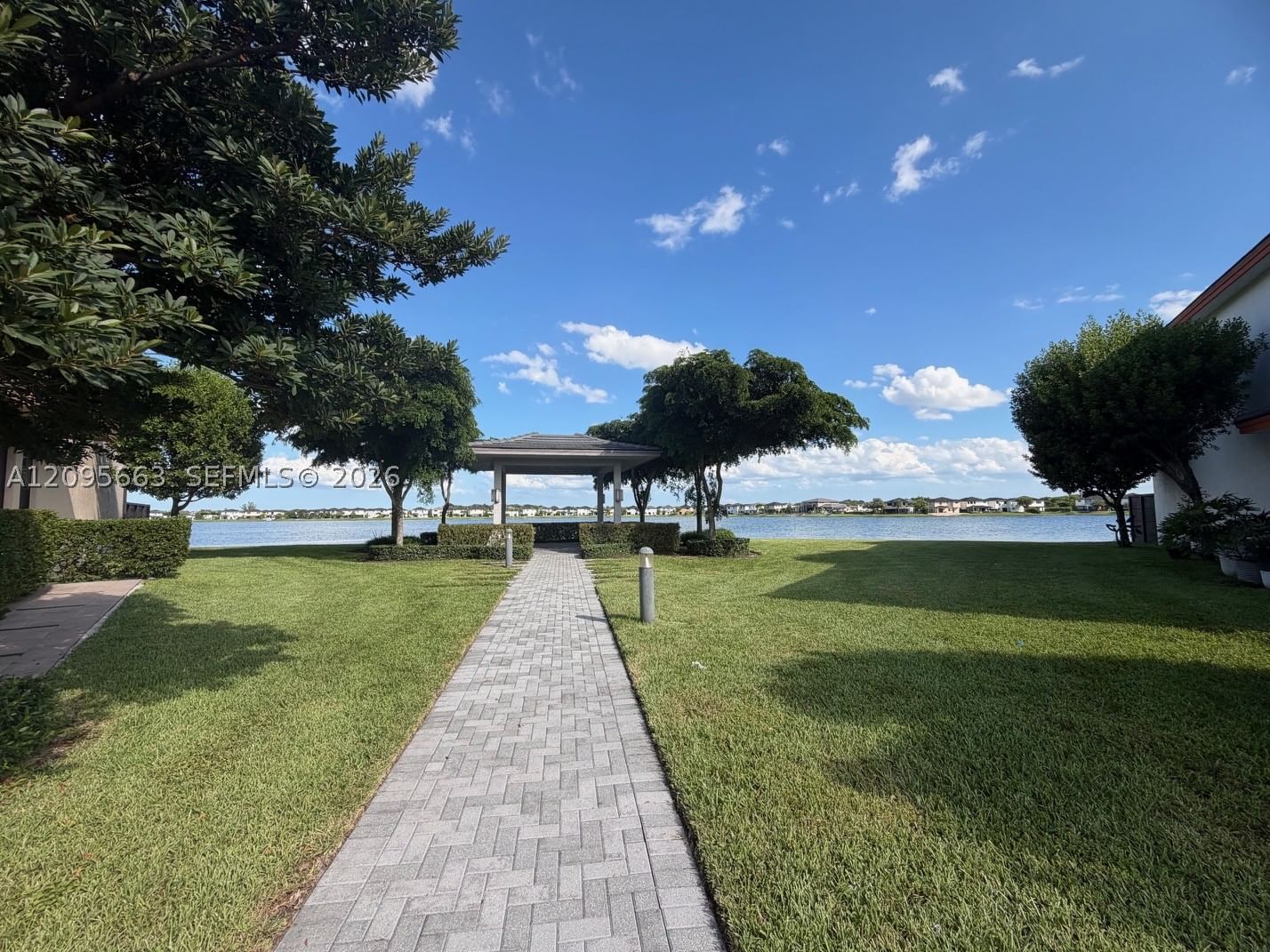 Real estate property located at 15780 91st Ct, Miami-dade, Dunnwoody Lake, Miami Lakes, FL