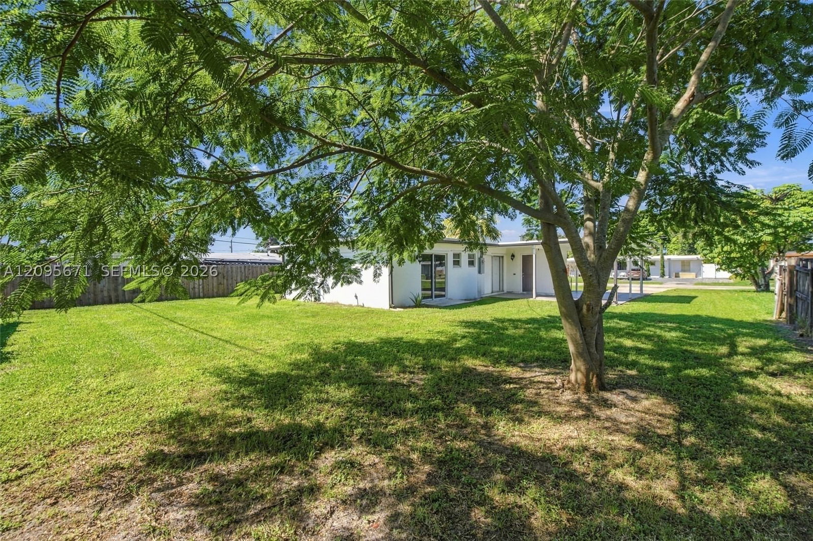 Real estate property located at 1944 Baythorne Rd, Palm Beach, Forest Hill Village 4, West Palm Beach, FL
