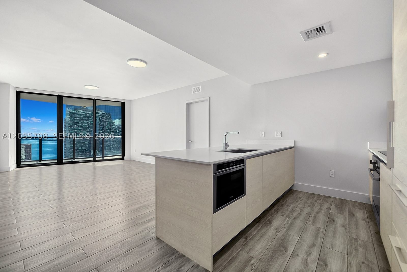 Real estate property located at 1300 Miami Ave #3502, Miami-dade, 1300 S Miami Avenue Condo, Miami, FL