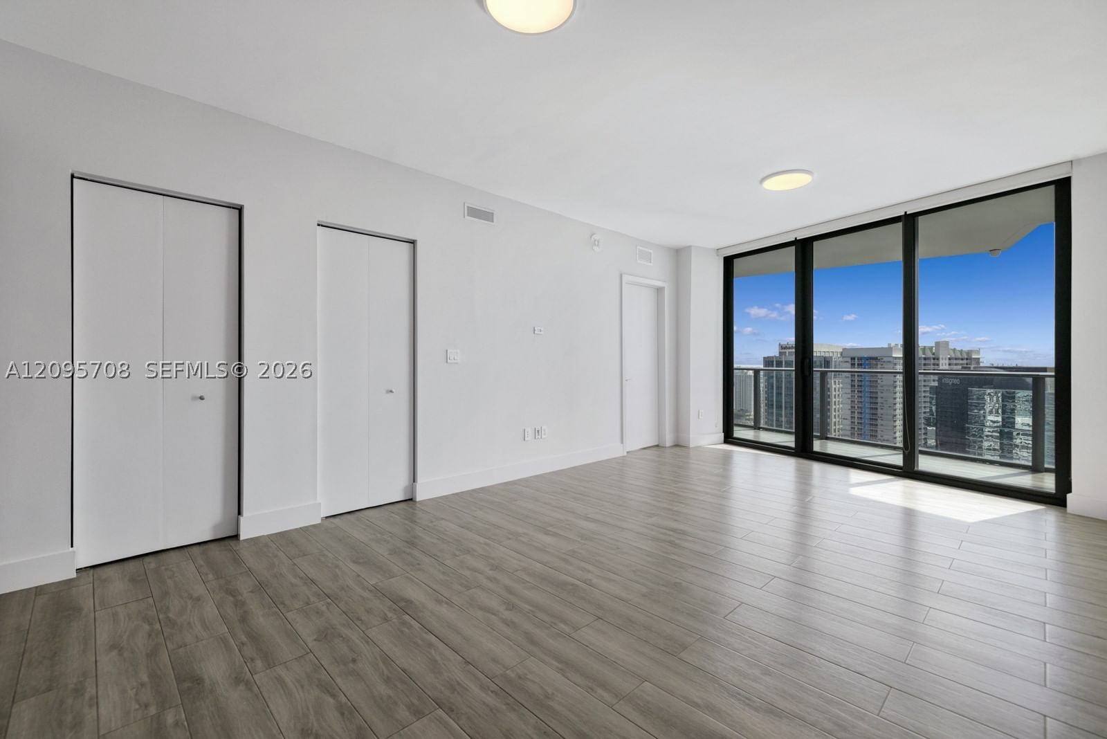 Real estate property located at 1300 Miami Ave #3502, Miami-dade, 1300 S Miami Avenue Condo, Miami, FL