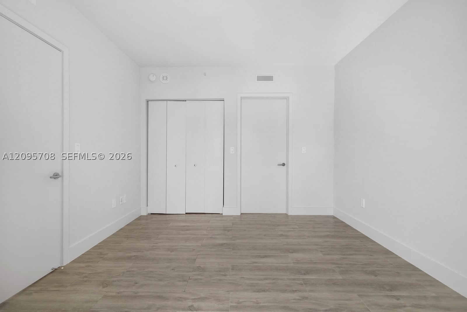Real estate property located at 1300 Miami Ave #3502, Miami-dade, 1300 S Miami Avenue Condo, Miami, FL