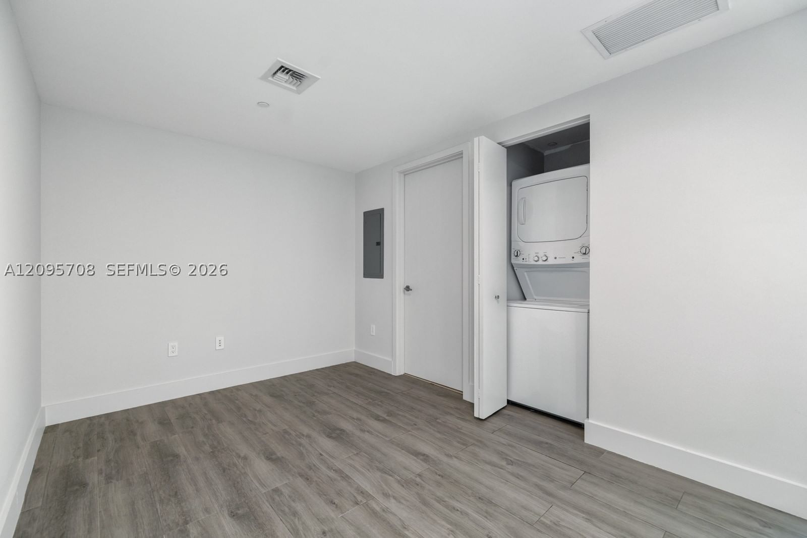 Real estate property located at 1300 Miami Ave #3502, Miami-dade, 1300 S Miami Avenue Condo, Miami, FL