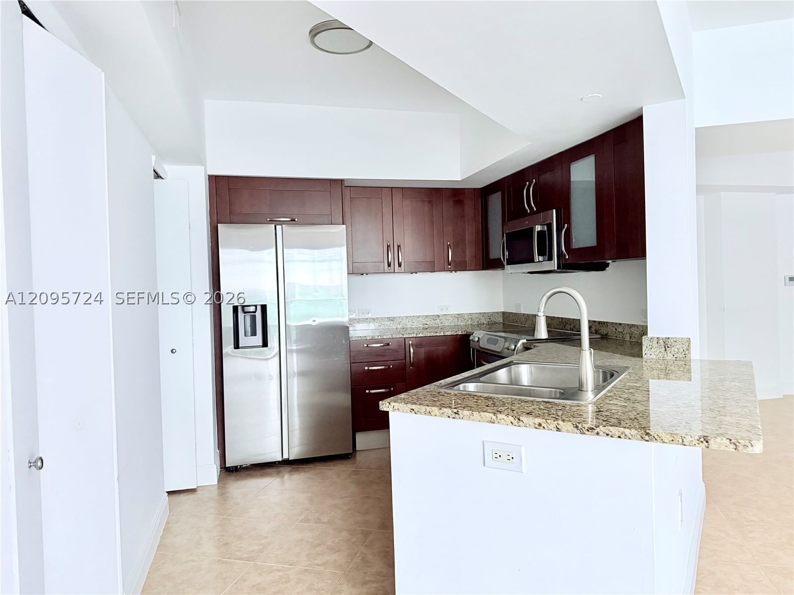 Real estate property located at 19900 Country Club Dr #216, Miami-dade, Turnberry Village So Towe, Aventura, FL