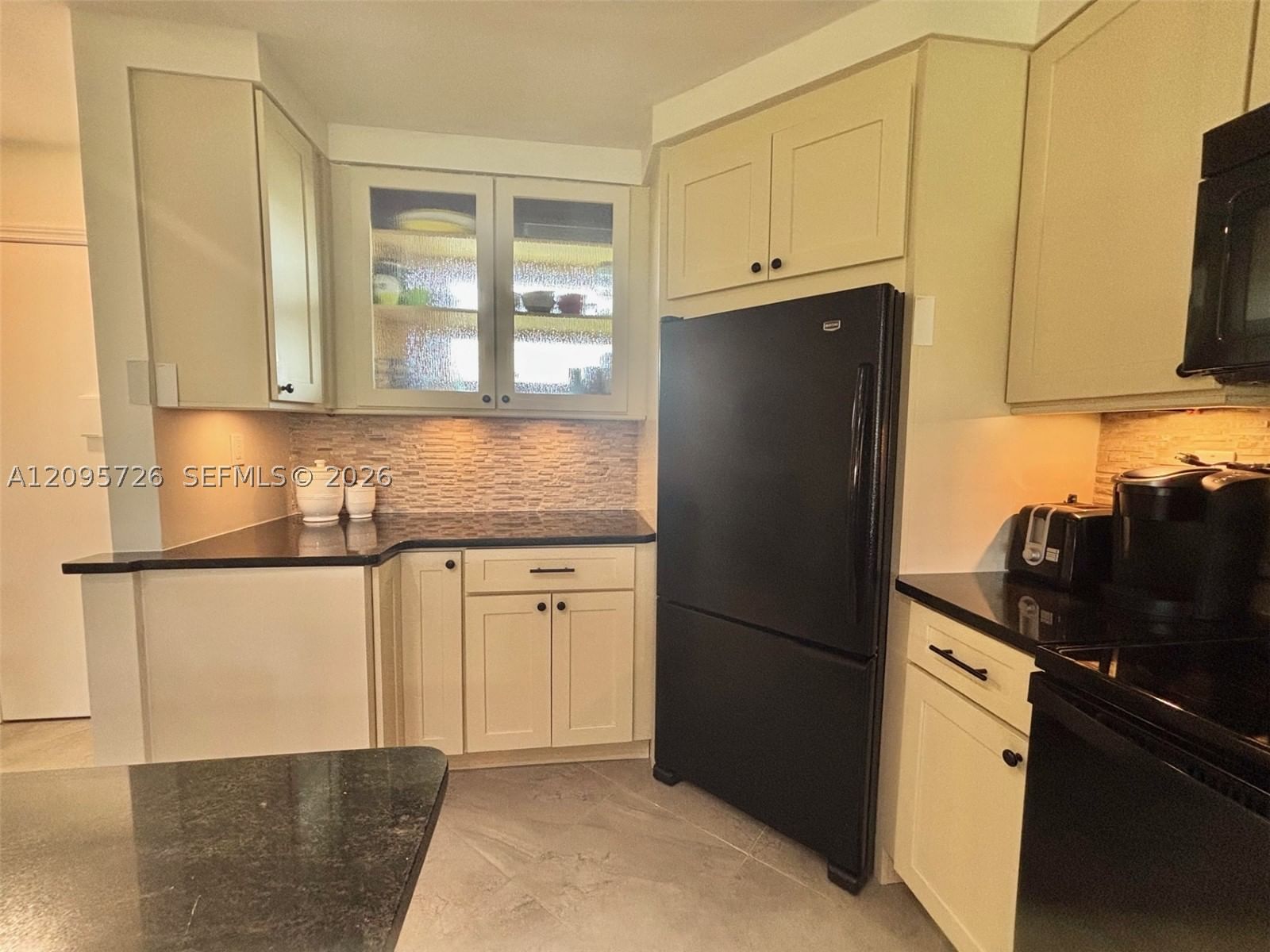 Real estate property located at 3920 Inverrary Blvd #607C, Broward, 18th Hole At Inverrary Co, Lauderhill, FL