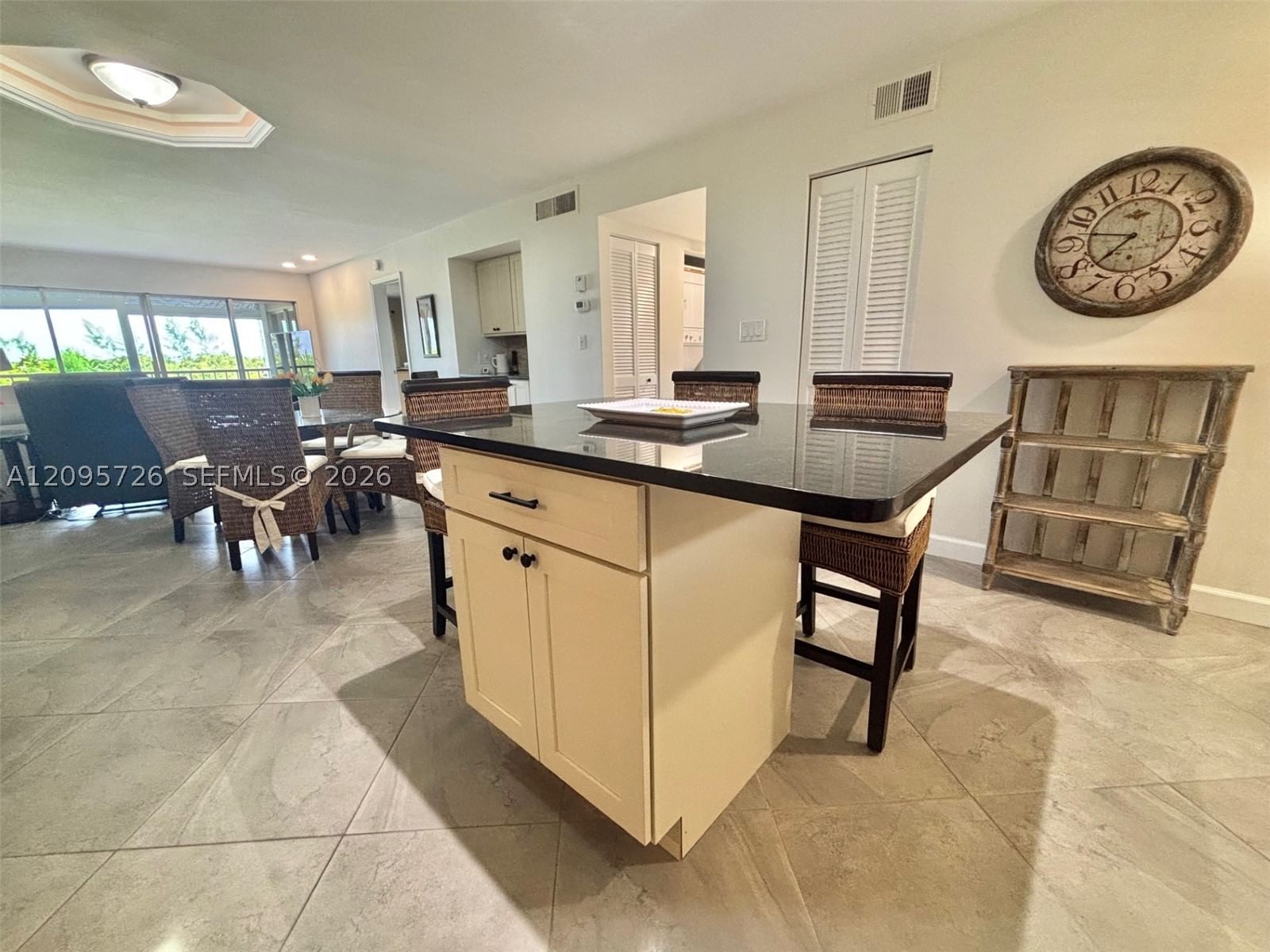 Real estate property located at 3920 Inverrary Blvd #607C, Broward, 18th Hole At Inverrary Co, Lauderhill, FL