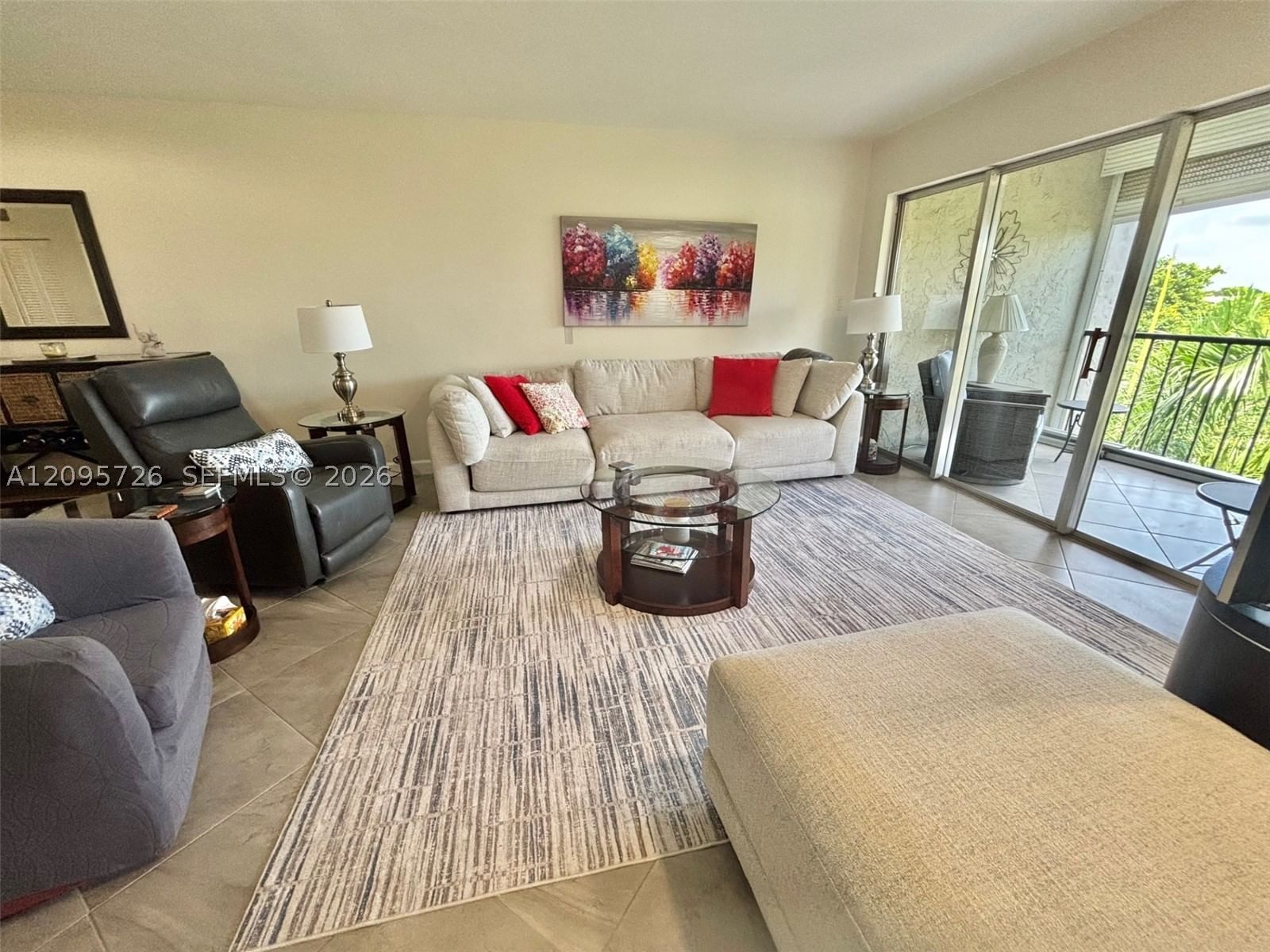 Real estate property located at 3920 Inverrary Blvd #607C, Broward, 18th Hole At Inverrary Co, Lauderhill, FL