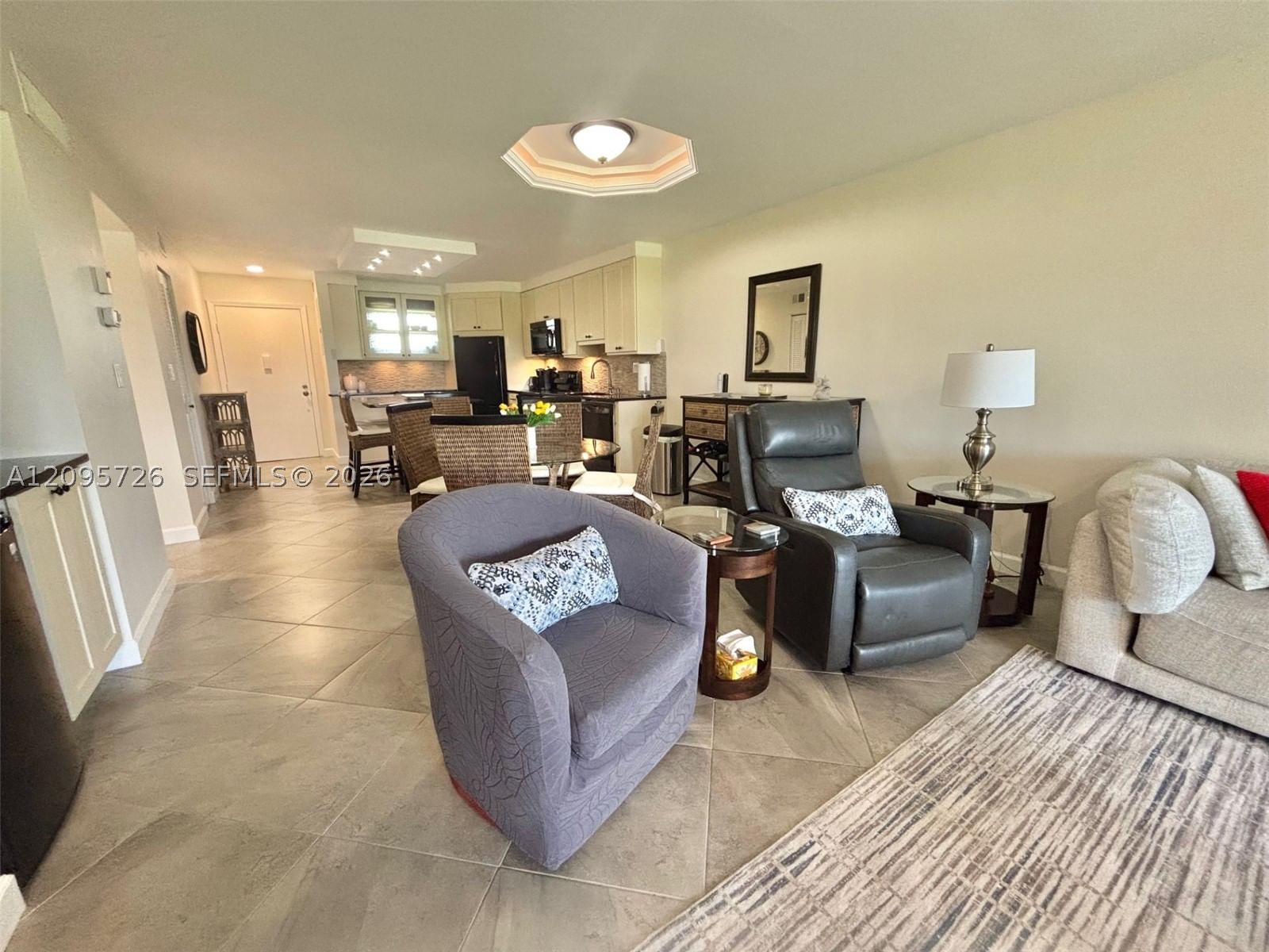 Real estate property located at 3920 Inverrary Blvd #607C, Broward, 18th Hole At Inverrary Co, Lauderhill, FL