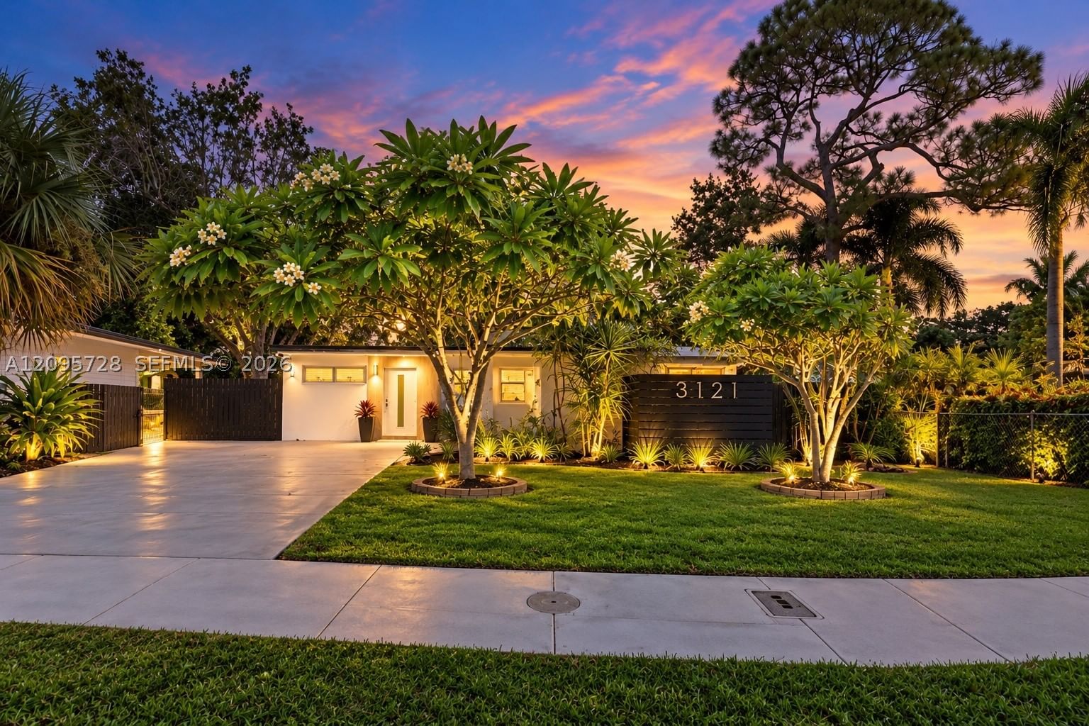 Real estate property located at 3121 15th Ct, Broward, Riverland Village Sec One, Fort Lauderdale, FL