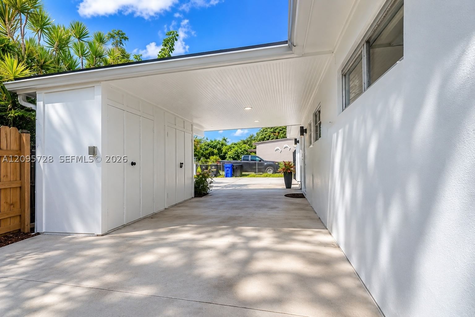 Real estate property located at 3121 15th Ct, Broward, Riverland Village Sec One, Fort Lauderdale, FL
