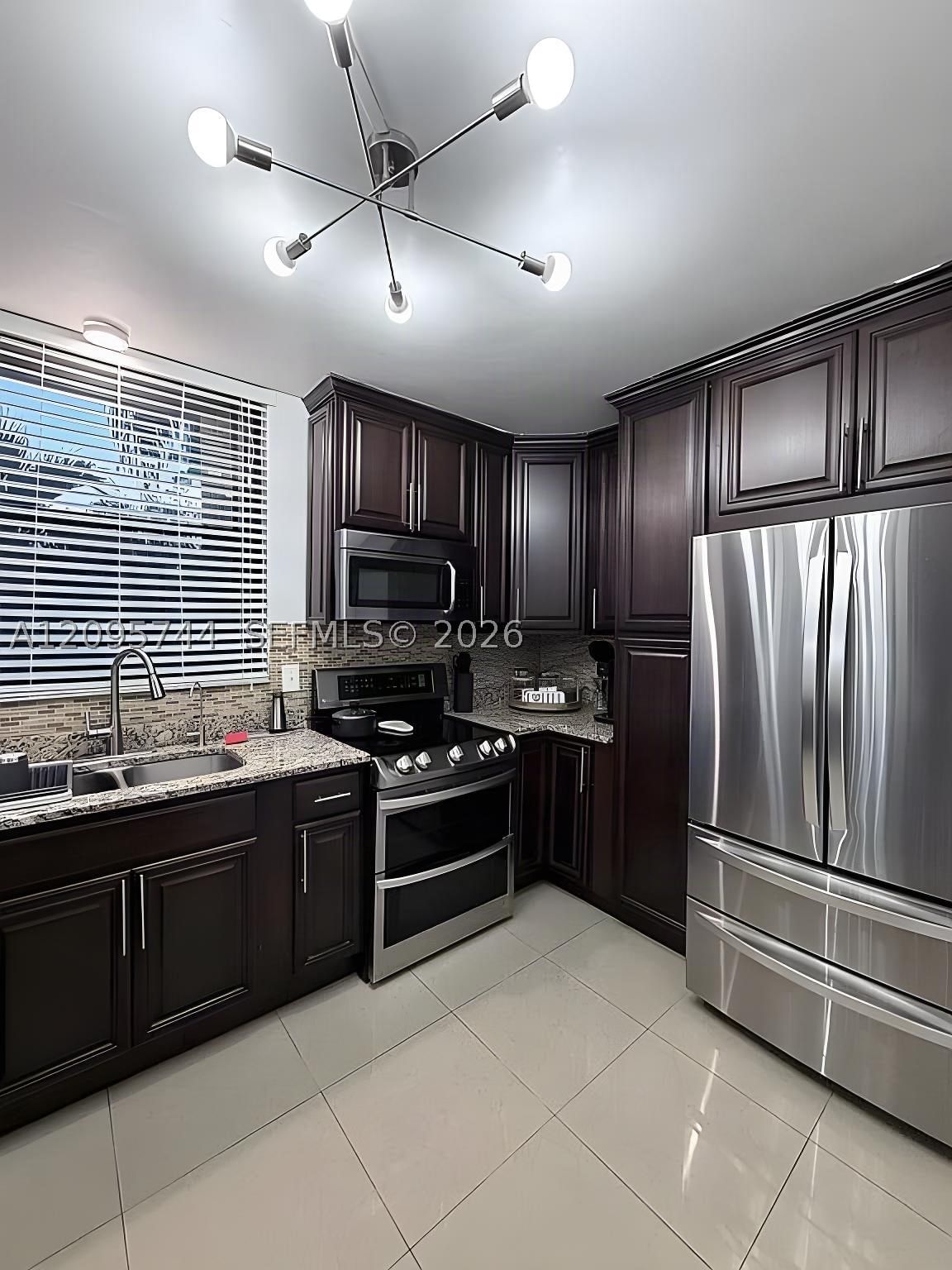 Real estate property located at 8411 Forest Hills Dr #208, Broward, Greenglades Condo I, Coral Springs, FL