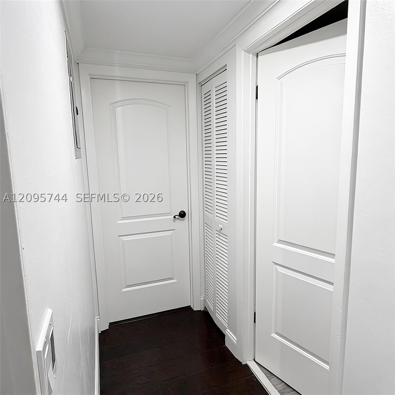 Real estate property located at 8411 Forest Hills Dr #208, Broward, Greenglades Condo I, Coral Springs, FL