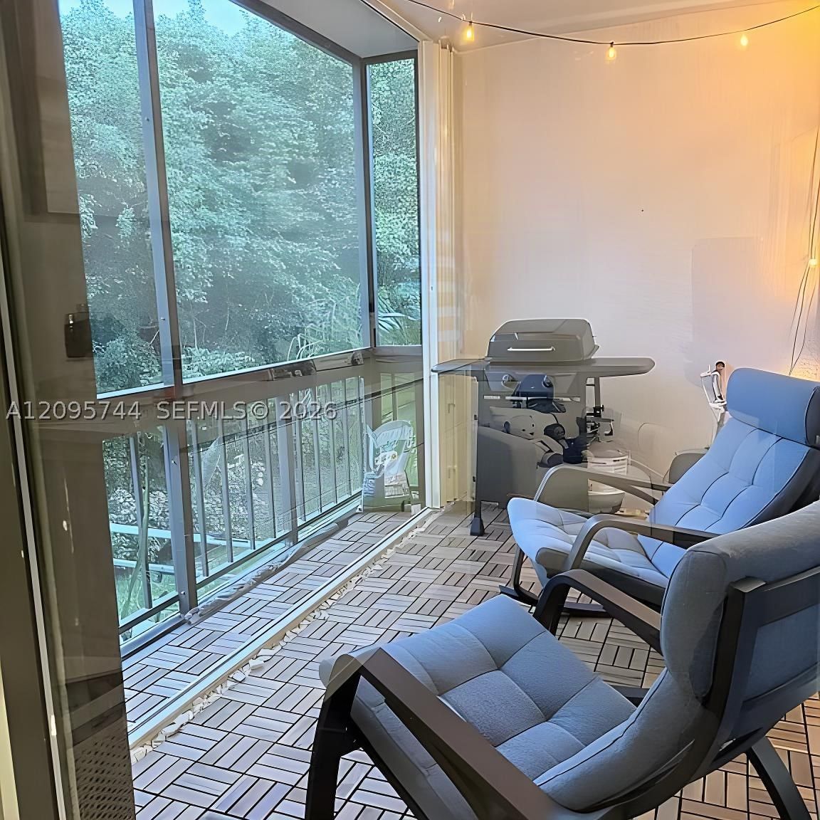 Real estate property located at 8411 Forest Hills Dr #208, Broward, Greenglades Condo I, Coral Springs, FL
