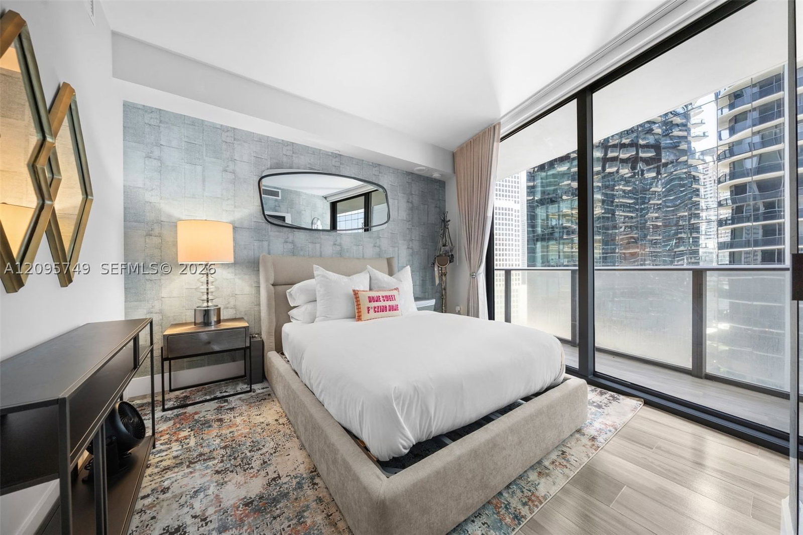 Real estate property located at 801 Miami Ave #1604, Miami-dade, 801 Sma Residences Condo, Miami, FL