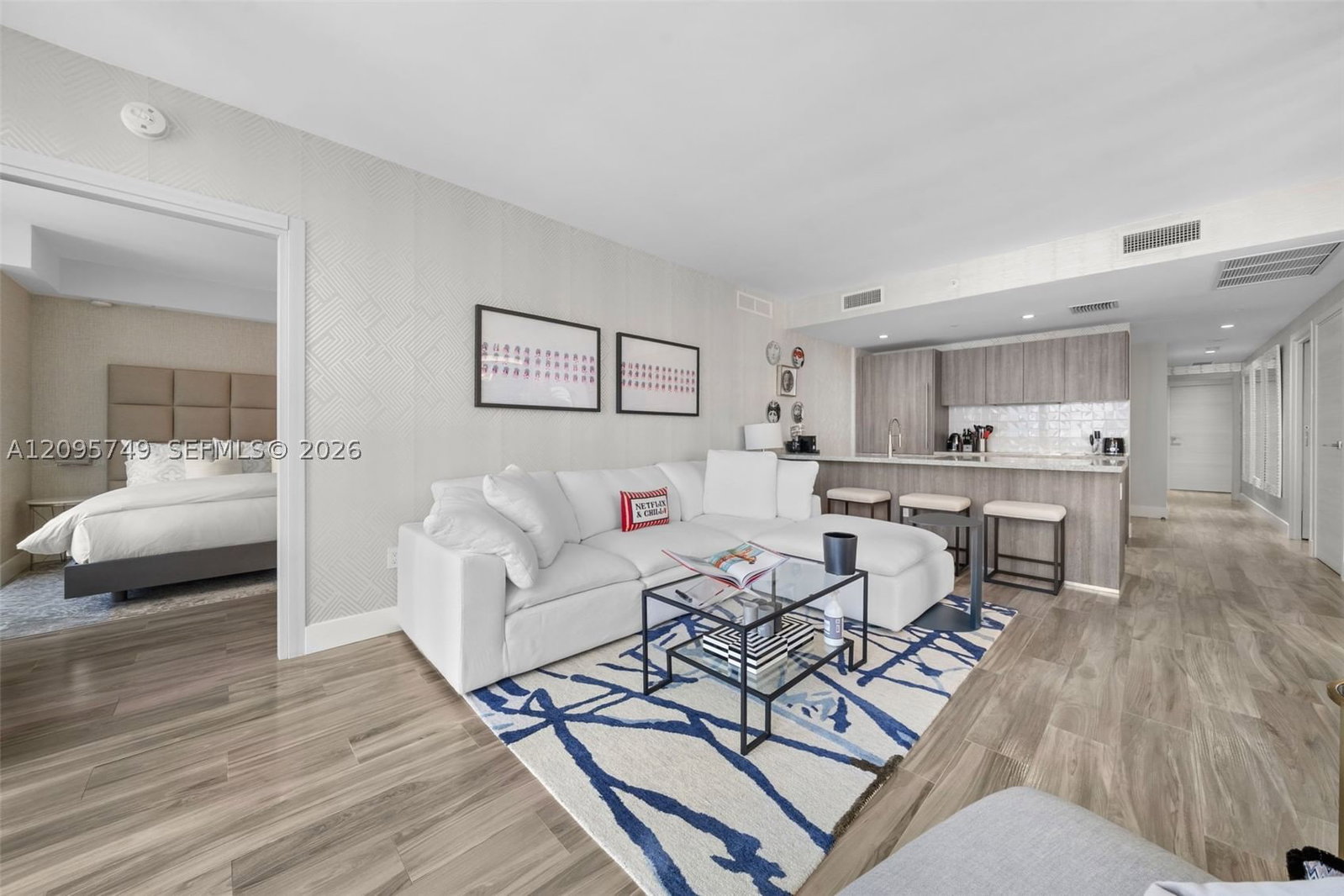 Real estate property located at 801 Miami Ave #1604, Miami-dade, 801 Sma Residences Condo, Miami, FL